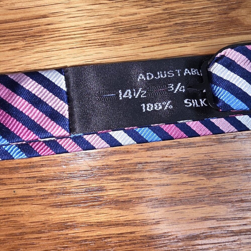 Jos A Bank 3 Bow Ties - Picture 6 of 9